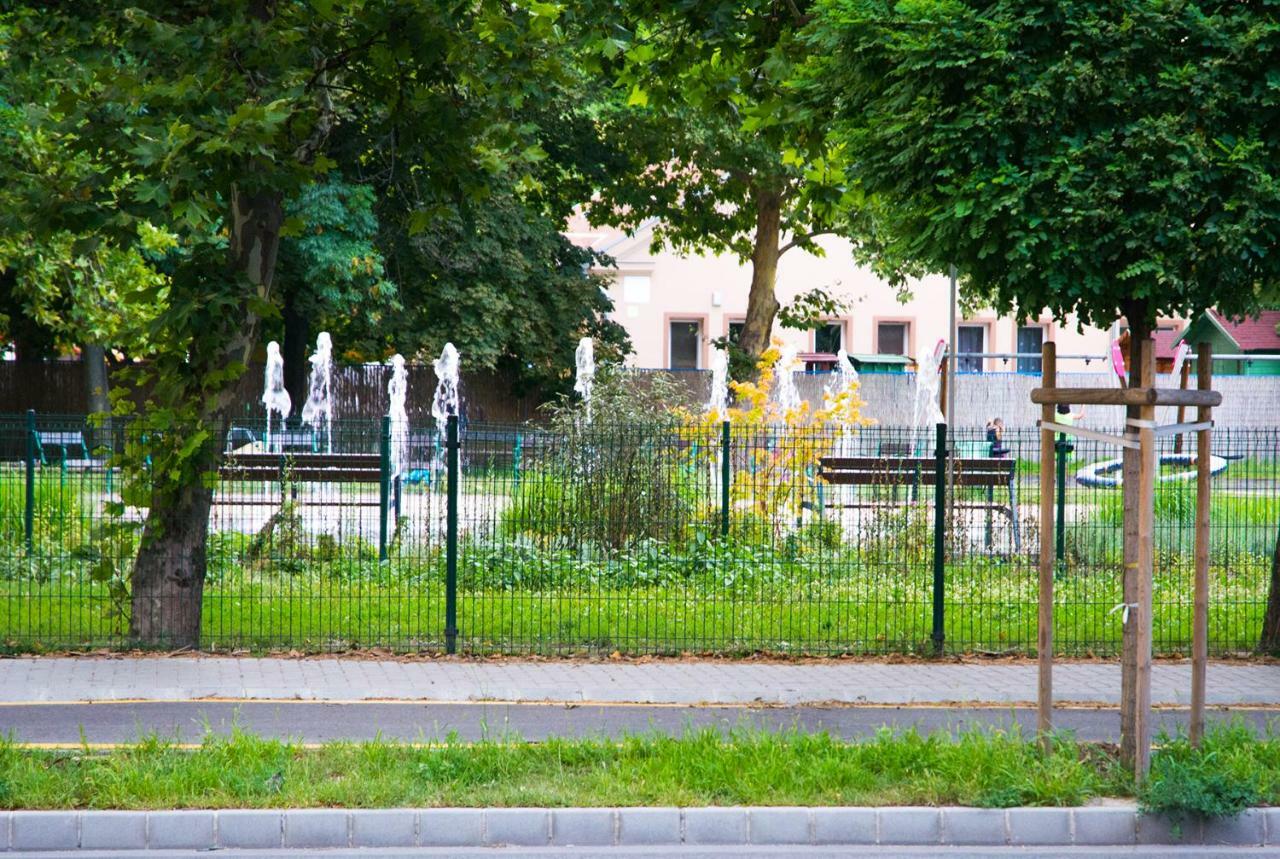 Small Home Budapest Drava Bagian luar foto